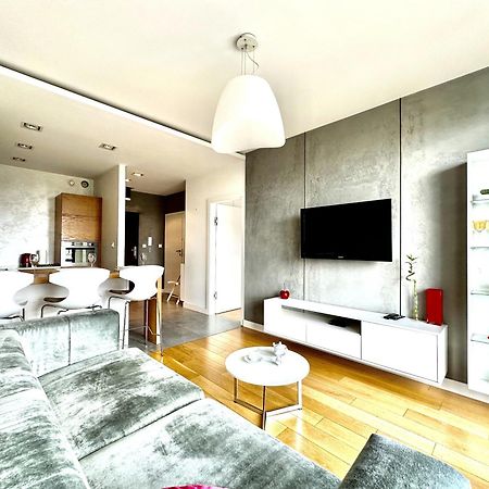 Podwale 2 Apartment - Self Check-In 20H ~Parking & Lift Вроцлав Экстерьер фото
