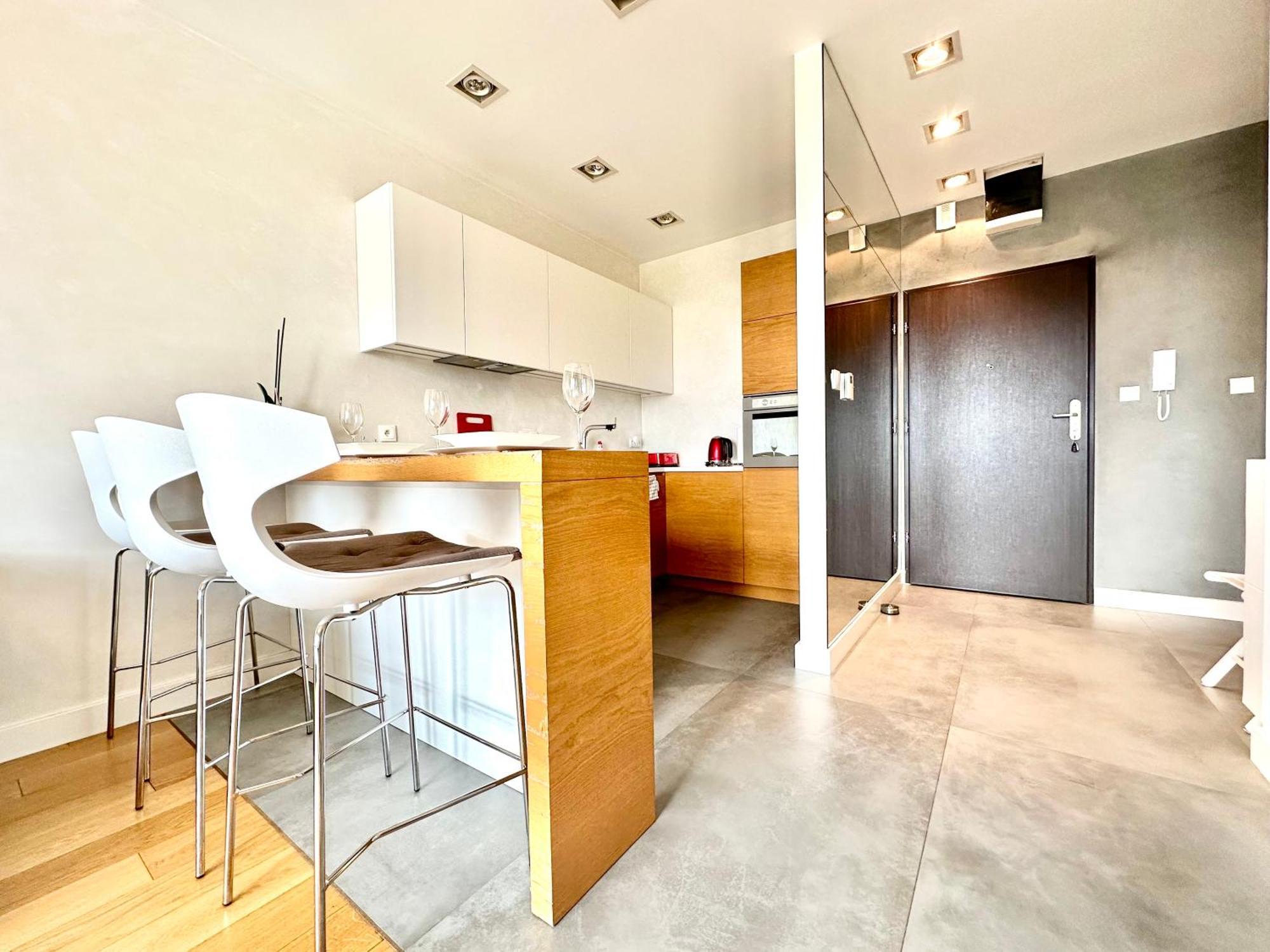 Podwale 2 Apartment - Self Check-In 20H ~Parking & Lift Вроцлав Экстерьер фото
