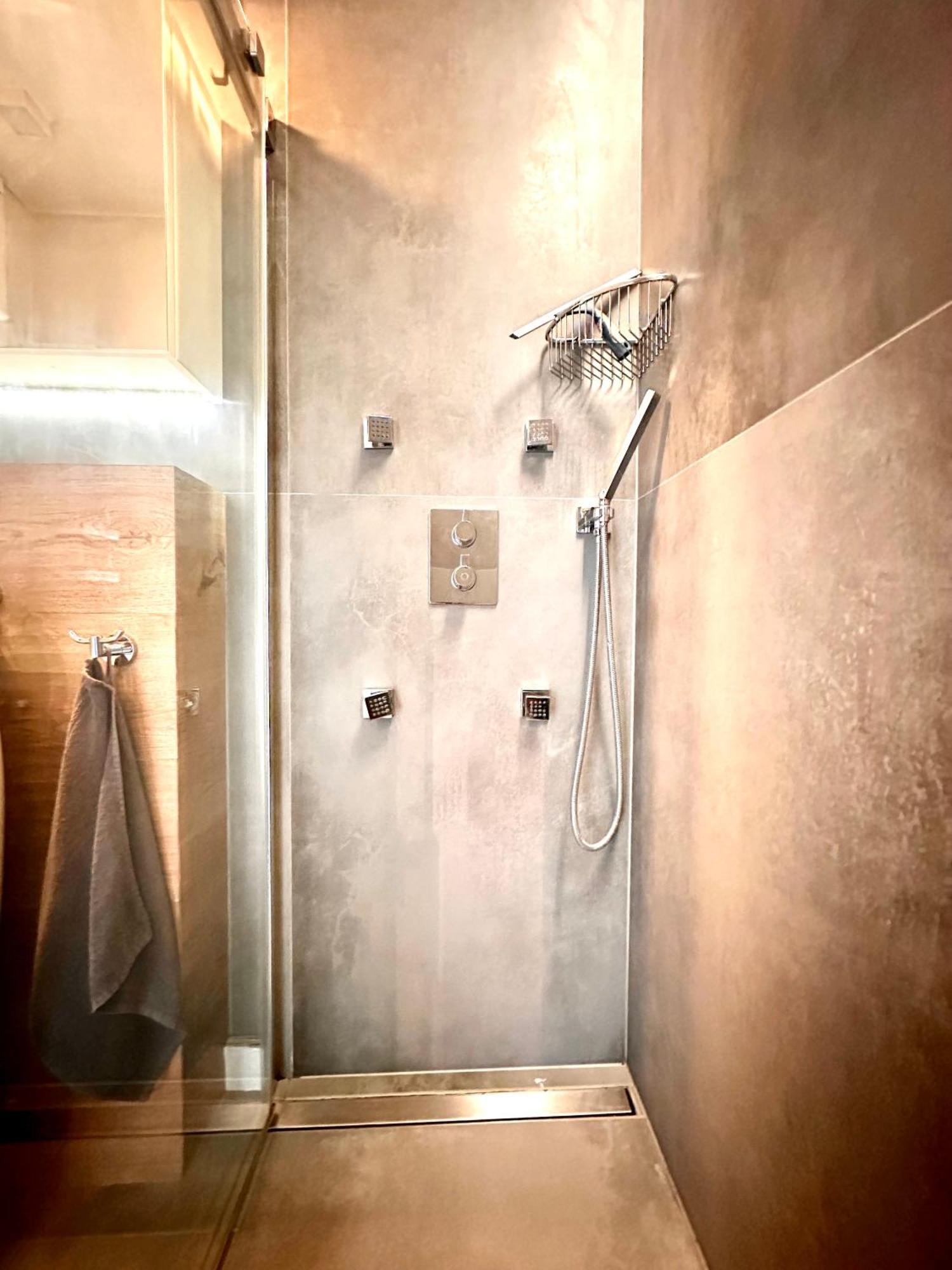 Podwale 2 Apartment - Self Check-In 20H ~Parking & Lift Вроцлав Экстерьер фото